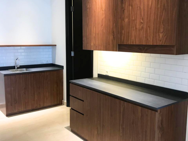 Sudirman Suites Lantai Rendah
