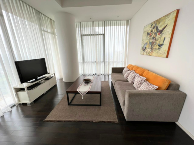 Verde Tower East Lantai 33
