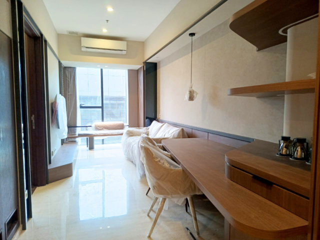 The Branz Mega Kuningan Lantai Tinggi