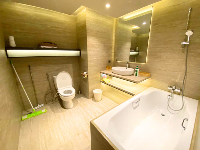 Gandaria Heights Tower B Lantai Atas