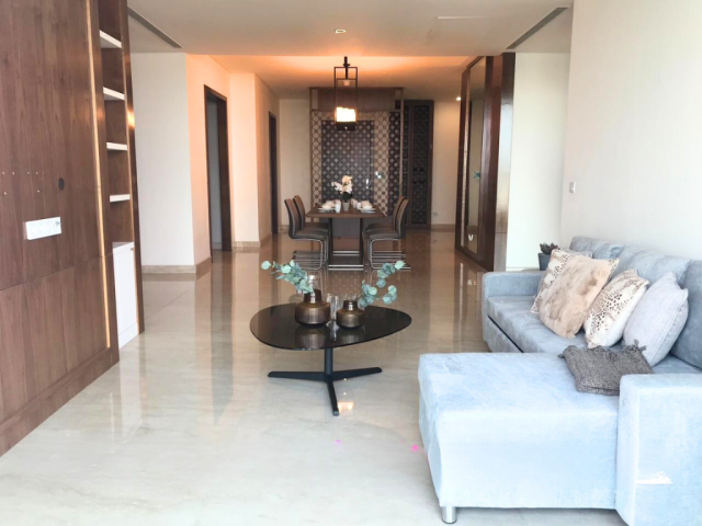 Pakubuwono House Lantai Tengah