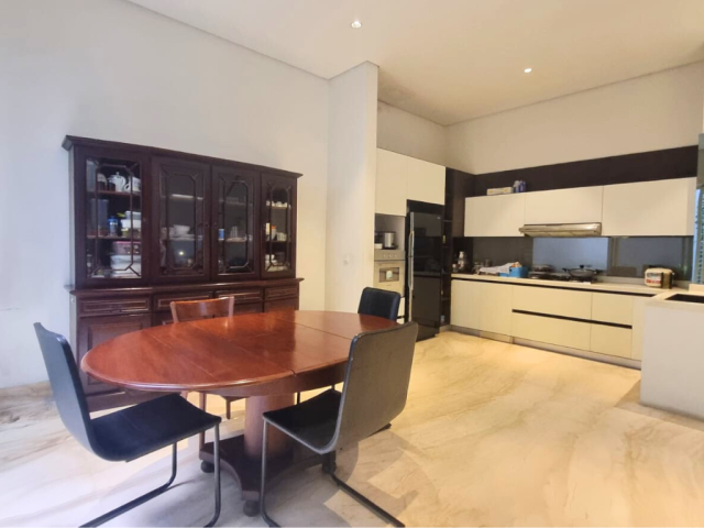 Rumah Disewakan Pondok Indah 5 Kamar