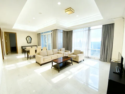 Botanica Tower 2 Lantai Atas