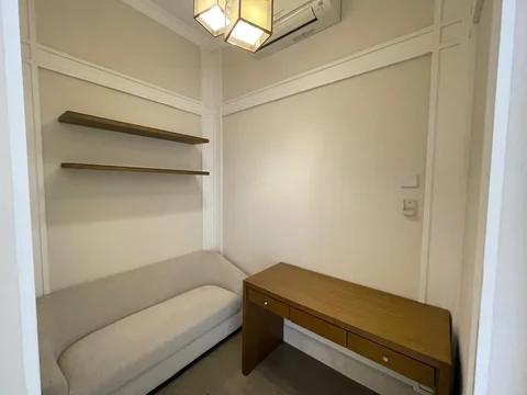 1 Park Avenue Tower Hamilton Lantai Tengah