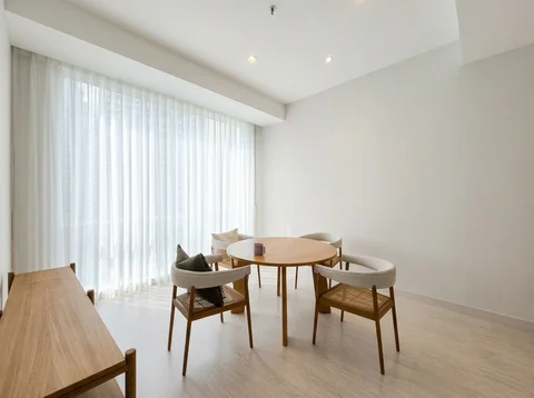 Pakubuwono View Tower Redwood Lantai Tengah