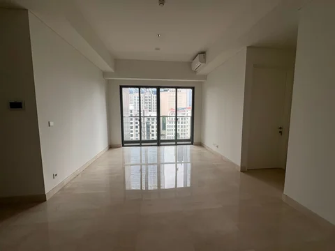 Fifty Seven Promenade Tower City Lantai Bawah