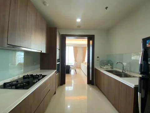 Pakubuwono View Tower Redwood Lantai Sedang