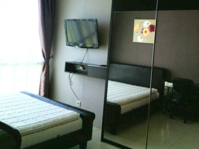 Kemang Village Tower Empire Lantai Bawah