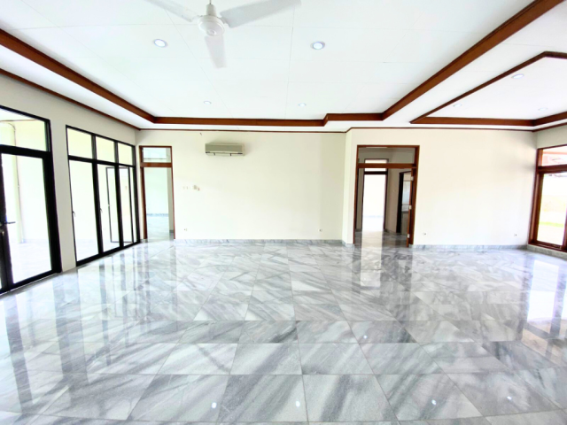 Rumah Dijual Jl. Damai Raya Kebayoran Baru 4 Kamar