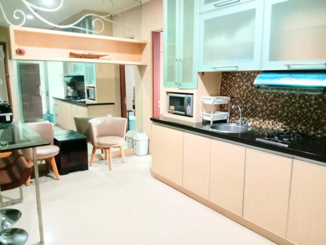 Sahid Sudirman Residence Lantai Tengah