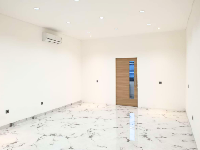 Ruko Puri Kencana, kembangan  3,5 Lantai