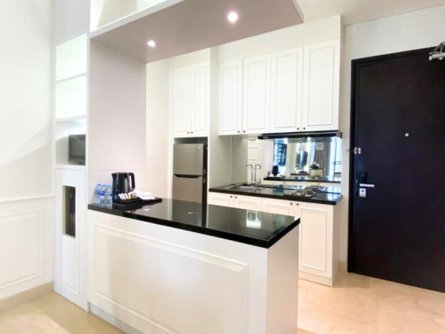 Sudirman Suites Lantai Rendah