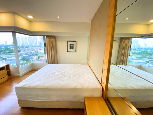 Somerset Berlian Tower North Lantai Tengah