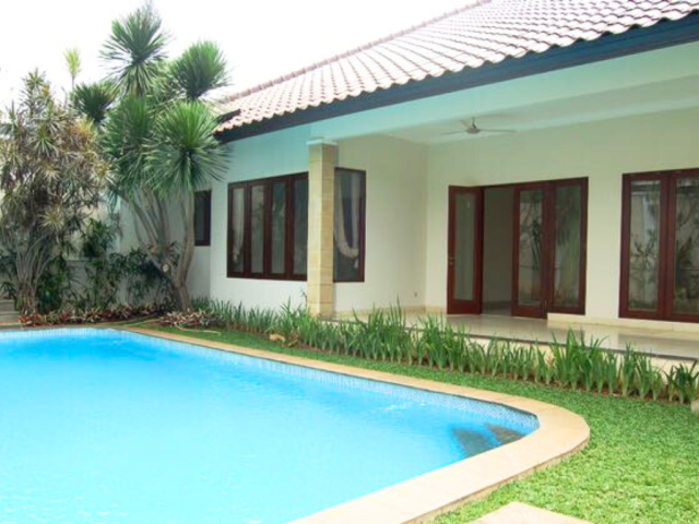 Disewakan Rumah Kemang Timur 4 Kamar