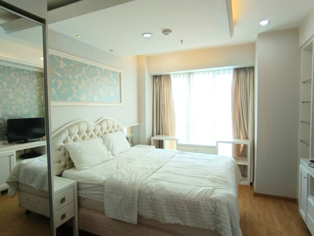 Gandaria Heights Tower B Lantai Tengah