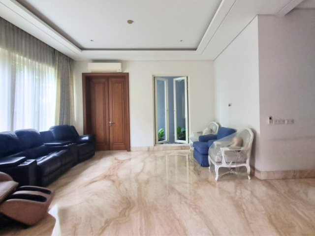 Rumah Disewakan Pondok Indah 5 Kamar