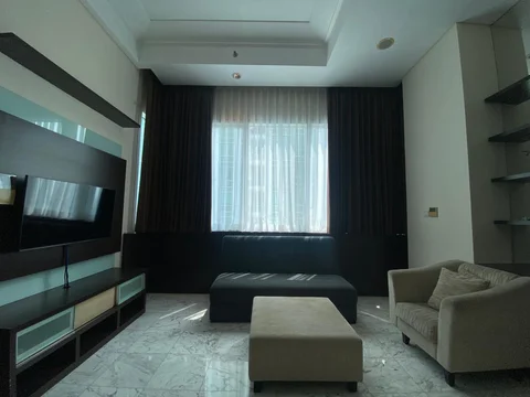 The Peak Sudirman Tower Regal Lantai Atas