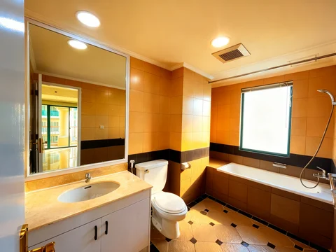 Bukit Golf Pondok Indah Tower A Lantai Rendah