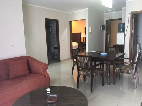 Sahid Sudirman Residence Lantai Tengah