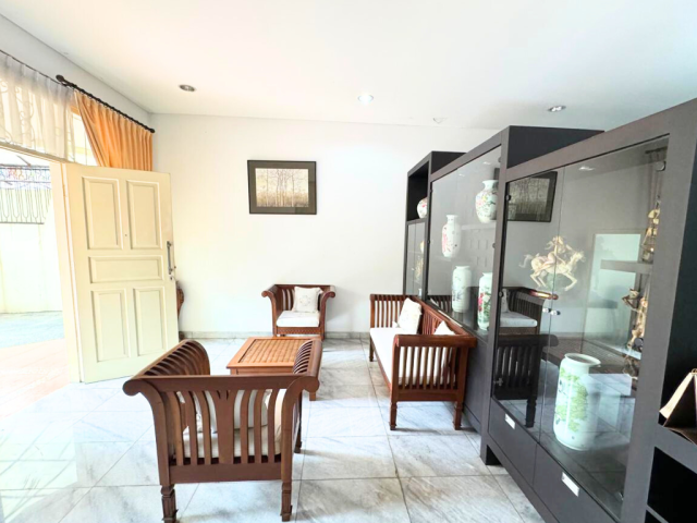 Rumah Dijual Kembang Ayu Puri Kembangan 4 Kamar