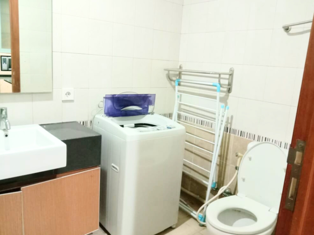 Sahid Sudirman Residence Lantai Tengah