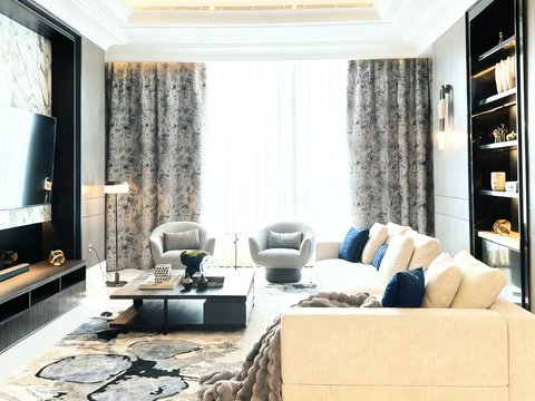 St. Regis Lantai Tinggi