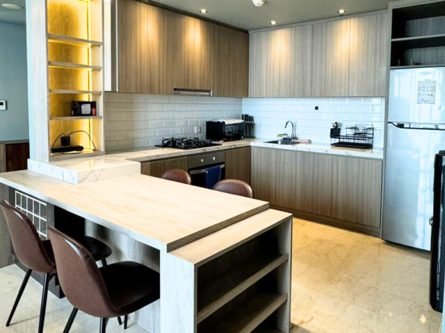 Ciputra World 2 Tower The Orchard Lantai Atas