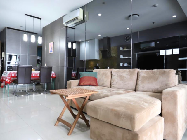Sahid Sudirman Residence Lantai Tengah
