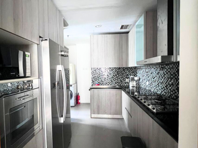 1Park Residence Tower A Lantai Tengah