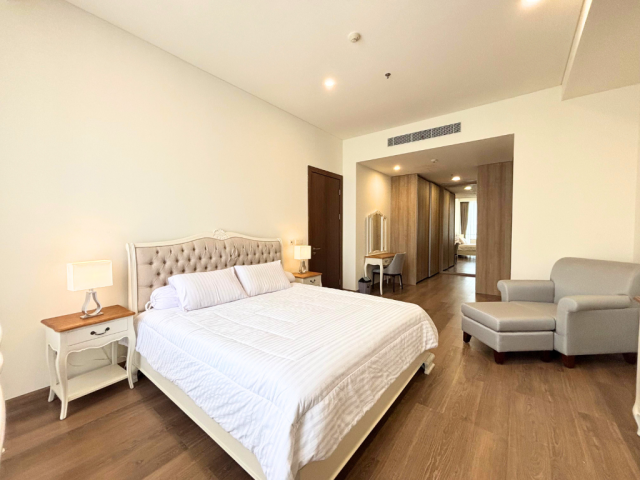 Pakubuwono Spring Tower Applewood Lantai Atas