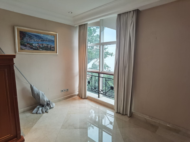 Simprug Teras Tower A Lantai Bawah