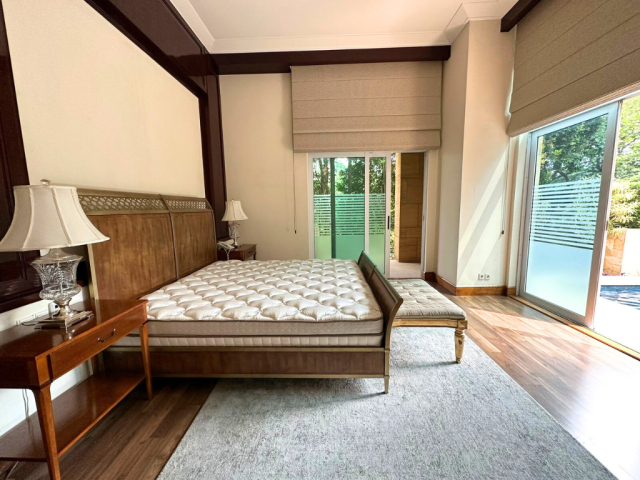 Rumah Dijual Townhouse Pakubuwono Residence 4 Kamar