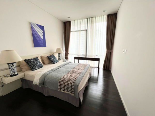 Verde Tower East Lantai 33