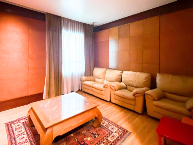 The Pakubuwono Residence Tower Eaglewood Lantai Bawah