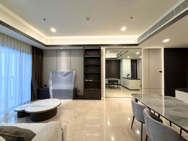 Anandamaya Residence Tower 2 Lantai Tengah