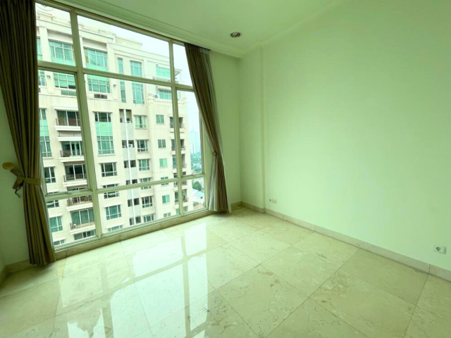 Senayan Residence Tower 3 Lantai Tengah