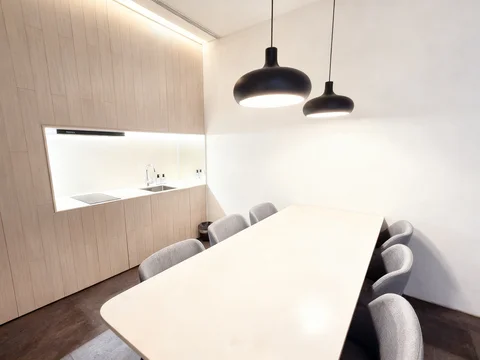 Sudirman Suites Lantai Bawah