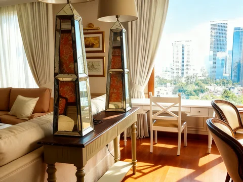 Ascott Jakarta Residence Lantai Tengah
