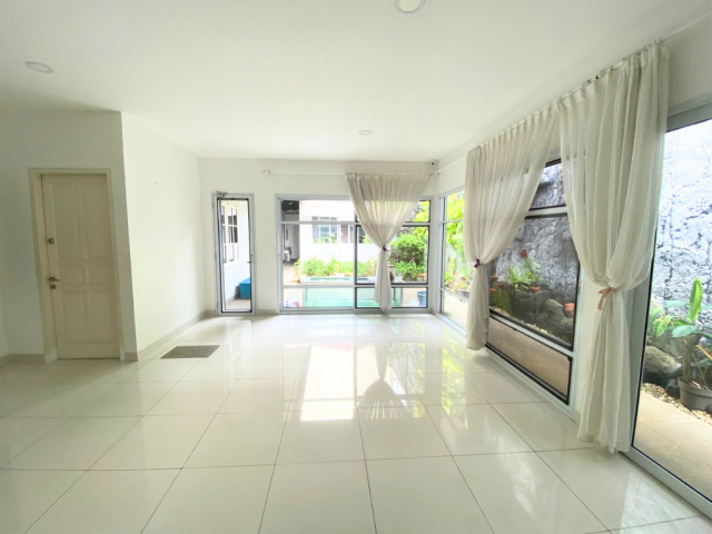 Rumah Dijual Jl. Purwakarta Menteng 4 Kamar