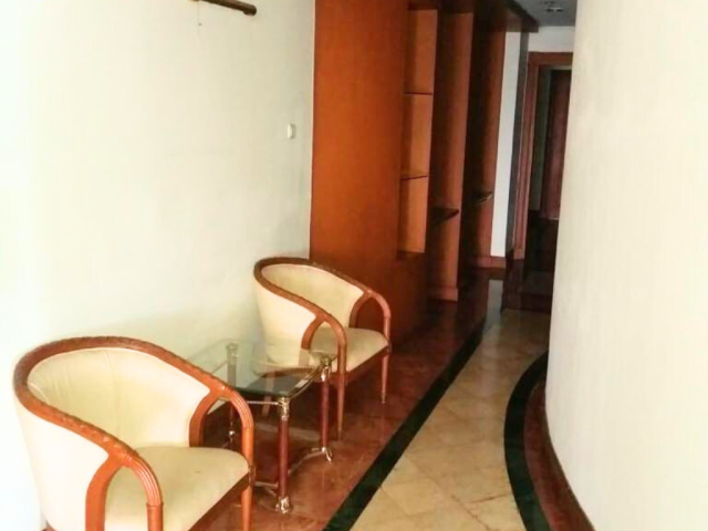 Somerset Grand Citra Condominium Lantai Tengah