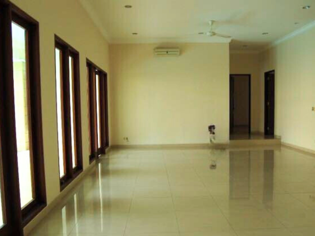 Disewakan Rumah Kemang Timur 4 Kamar