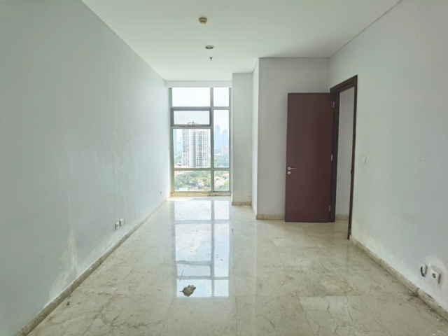 The Essence Dharmawangsa Tower East Lantai Tengah