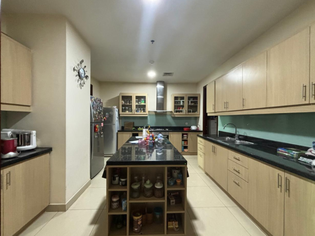 The Pakubuwono Residence Tower Sandalwood Lantai Bawah