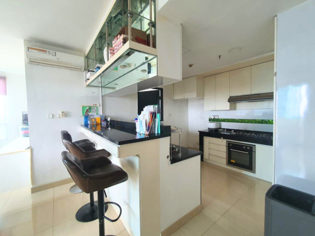 Essence Dharmawangsa Tower Eminence 2 Lantai Tengah
