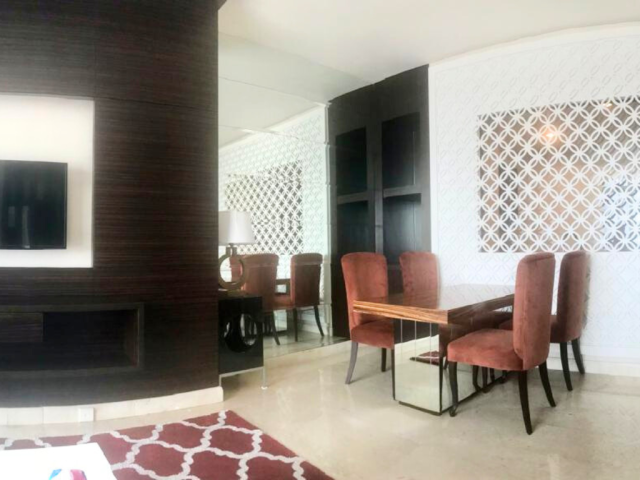 Essence Dharmawangsa Tower East Lantai Atas