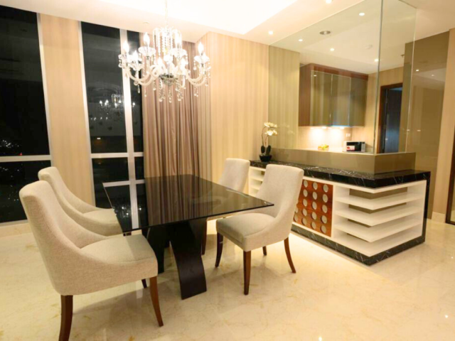 Kemang Village Tower Tiffany Lantai Atas