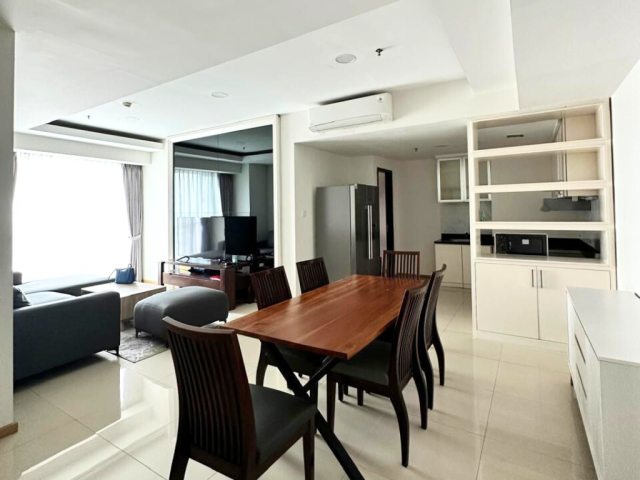 Gandaria Heights Tower B Lantai Tengah