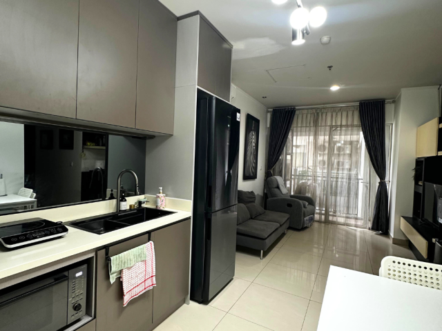 Sahid Sudirman Residence Lantai Tengah