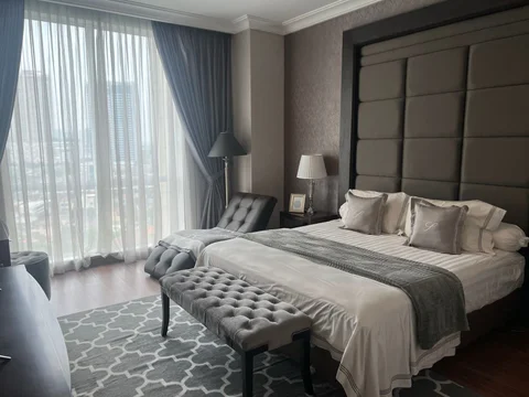 Pakubuwono View Tower Redwood Lantai Sedang