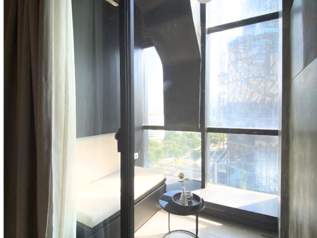 Sudirman Suites Lantai Tengah